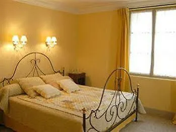 Domaine De La Fosse 3* Albaron