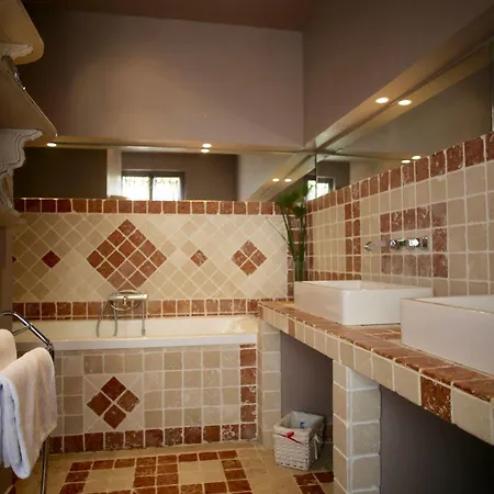 Domaine De La Fosse Bed & Breakfast 3*