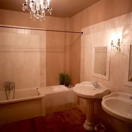 Domaine De La Fosse Bed & Breakfast