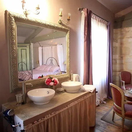 Domaine De La Fosse 3*